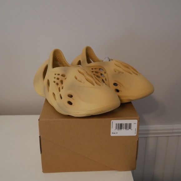 Yeezy Foam runner 'Desert Sand' - Picture 2 of 5